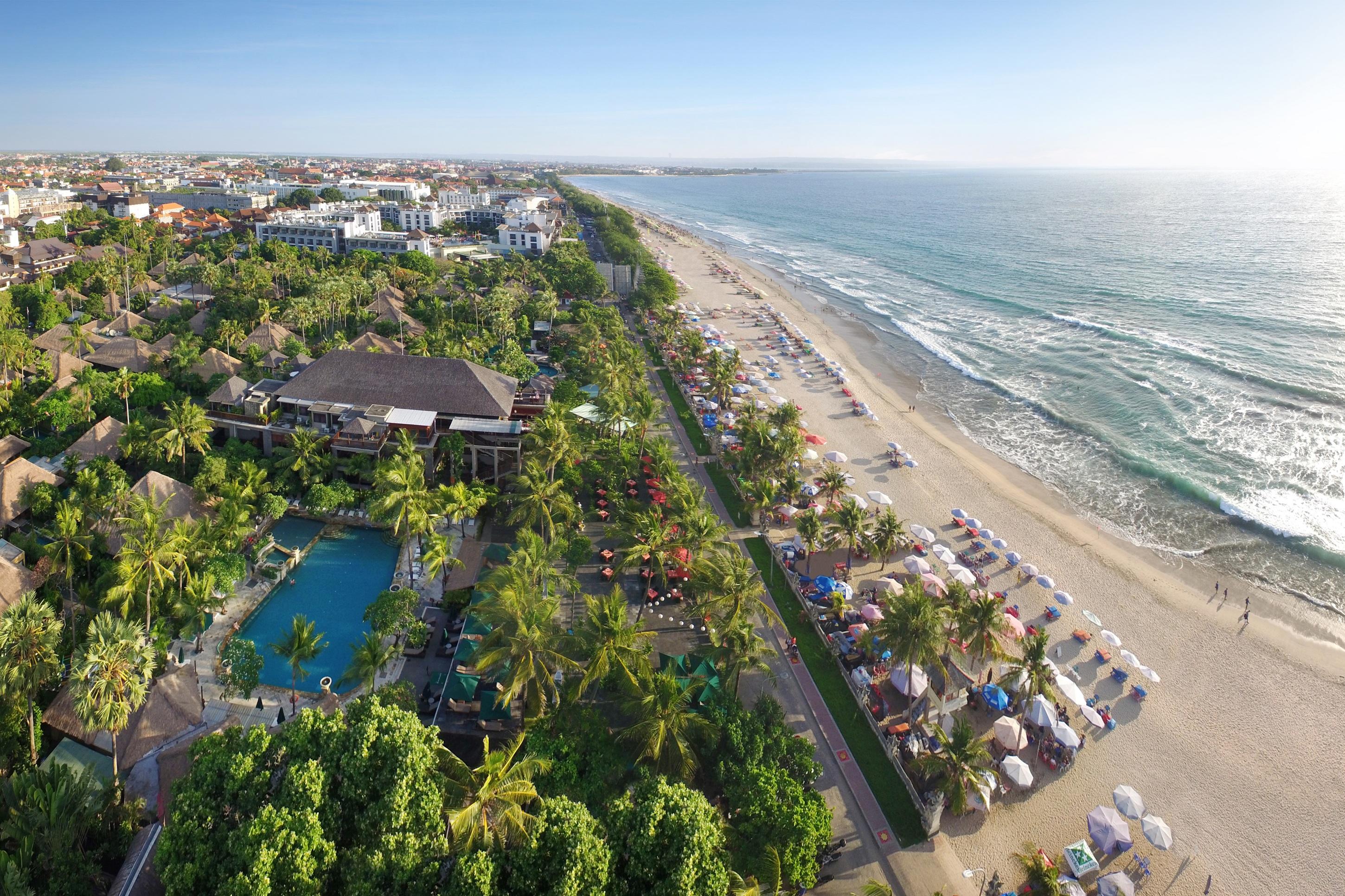 Legian Beach Hotel Exterior foto
